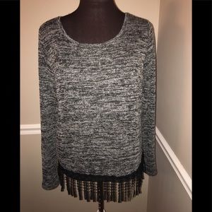 Women’s sweater with‎ fringe XS